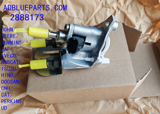 2888173 OEM BOSCH DEF δοσολογία μονάδα / UREEA στόμιο / δοσολογία Μονάδα μέτρησης 2888173 Adblue Εγχυνών Σφουγγαρίστρα Σφουγγαρίστρα δοσολογίας για τον ΓΙΑΝΝΗΣ DEERE CUMMINS DAF IVECO BOBCAT ISUZU HINO DOOSAN CNH CAT PERKINS UD