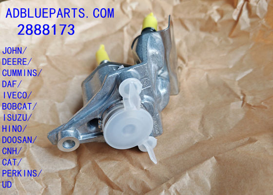 2888173 OEM BOSCH DEF δοσολογία μονάδα / UREEA στόμιο / δοσολογία Μονάδα μέτρησης 2888173 Adblue Εγχυνών Σφουγγαρίστρα Σφουγγαρίστρα δοσολογίας για τον ΓΙΑΝΝΗΣ DEERE CUMMINS DAF IVECO BOBCAT ISUZU HINO DOOSAN CNH CAT PERKINS UD